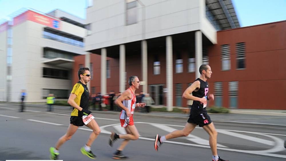 championnats du monde de 100 kilometres les bleus sixiemes sur un parcours atypique