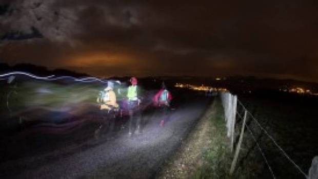 resultats du week end diniz marche fort westphal court vite lavillenie samuse sur la plage