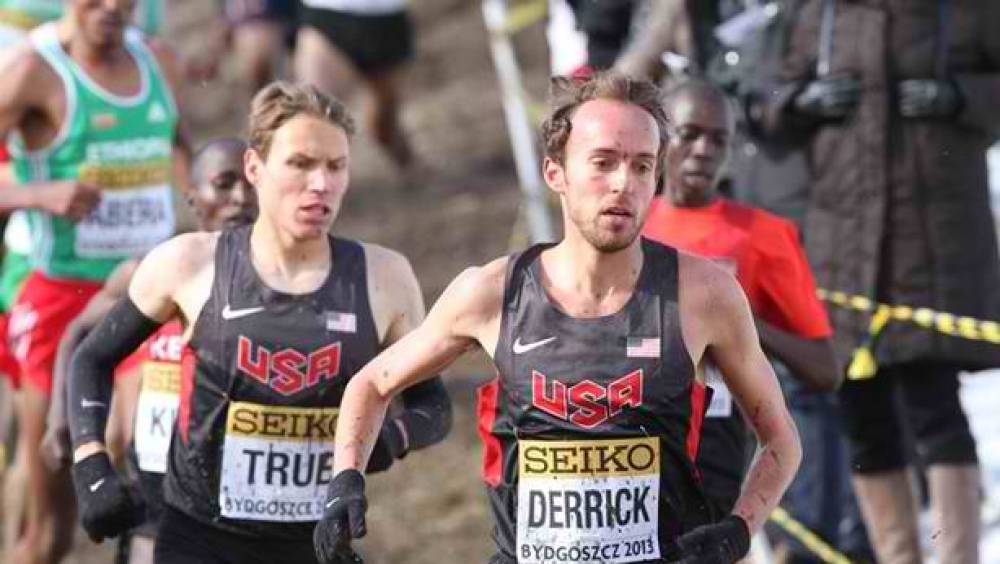 le hat trick de chris derrick