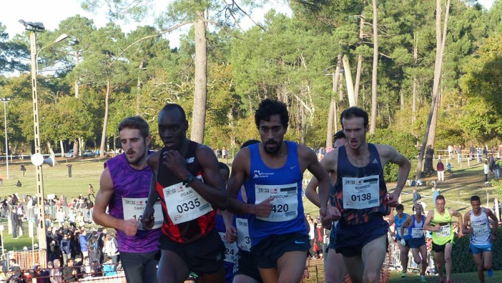 seniors hommes florian carvalho devant la meute