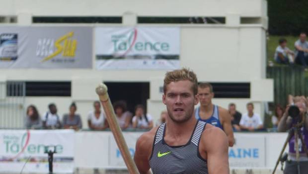 leffet mayer au decastar a talence