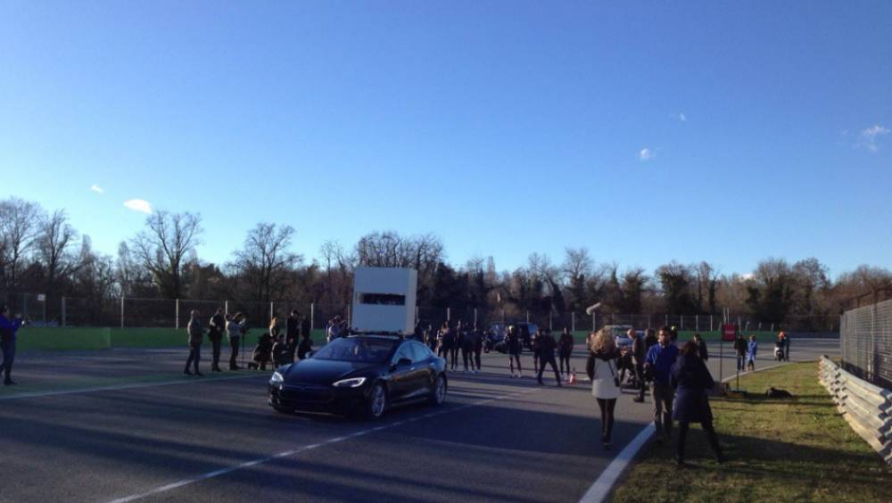 marathon loperation moins de 2 h lancee sur un circuit de f1