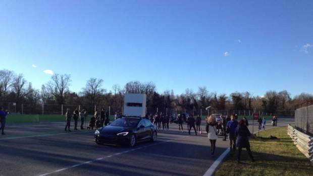 marathon loperation moins de 2 h lancee sur un circuit de f1