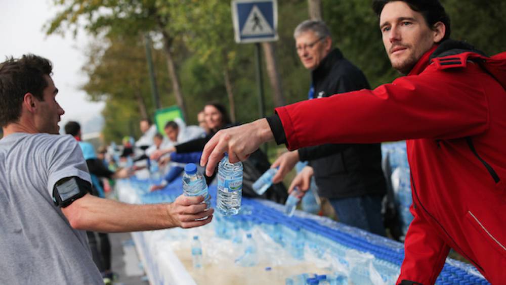 20km de paris les conseils hydratation du partenaire saint yorre