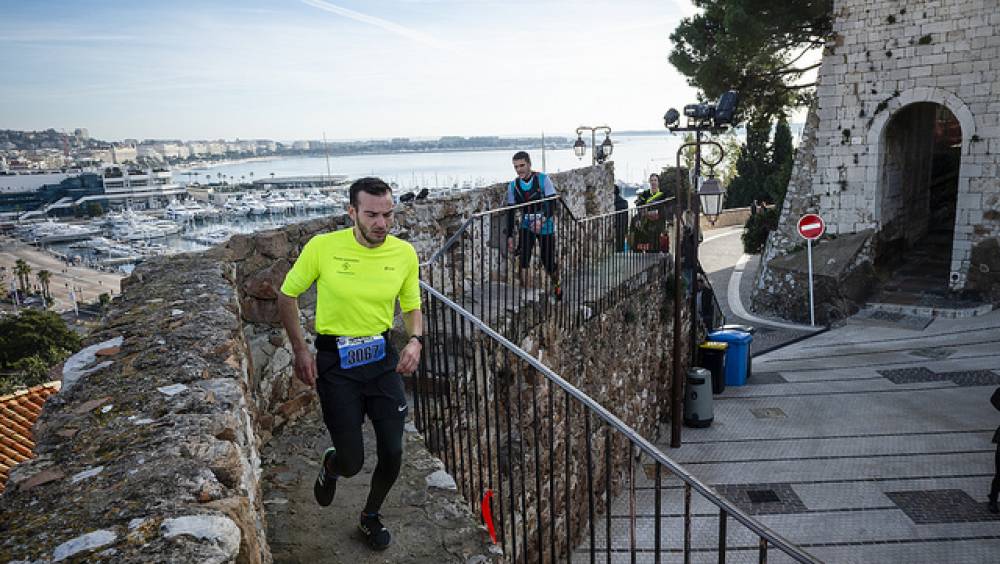3000 coureurs sur le cannes urban trail