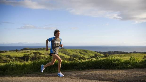 jim walmsley sattaque au record du monde du 100 kilometres
