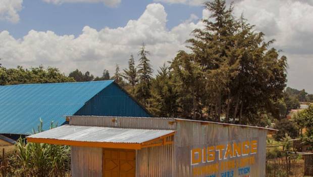 distance ouvre un concept store au kenya