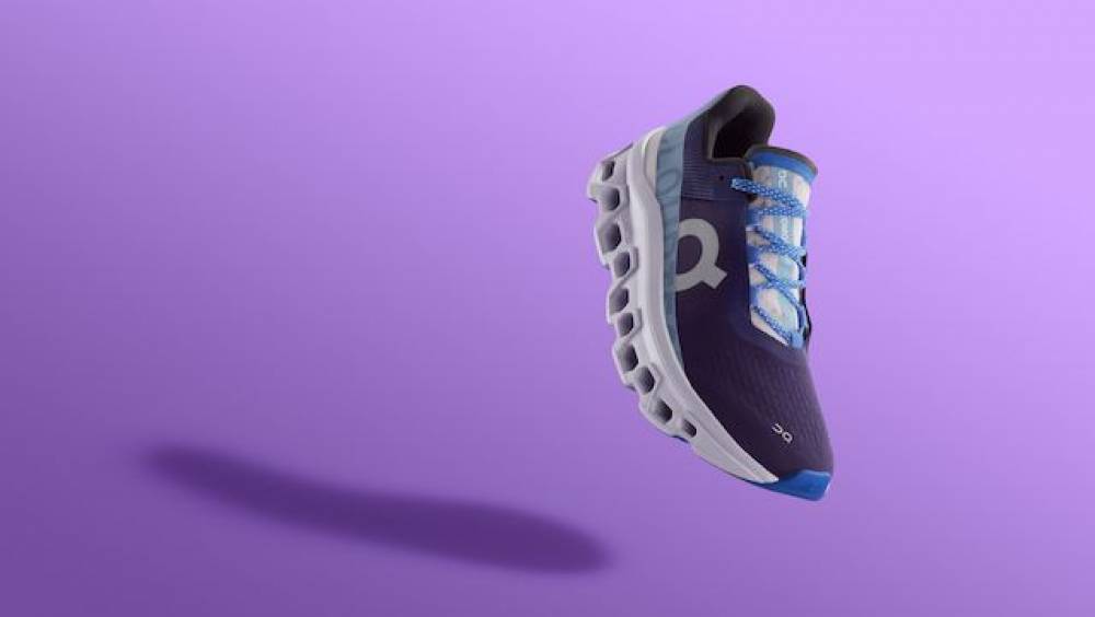 on presente sa nouvelle chaussure route cloudmonster