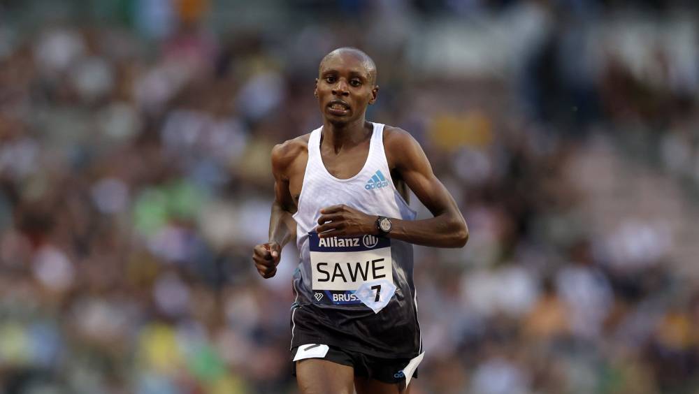 la tentative de record de lheure sur piste a bruxelles par sabastian sawe