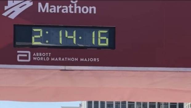 marathon de chicago a 16 secondes du record mondial