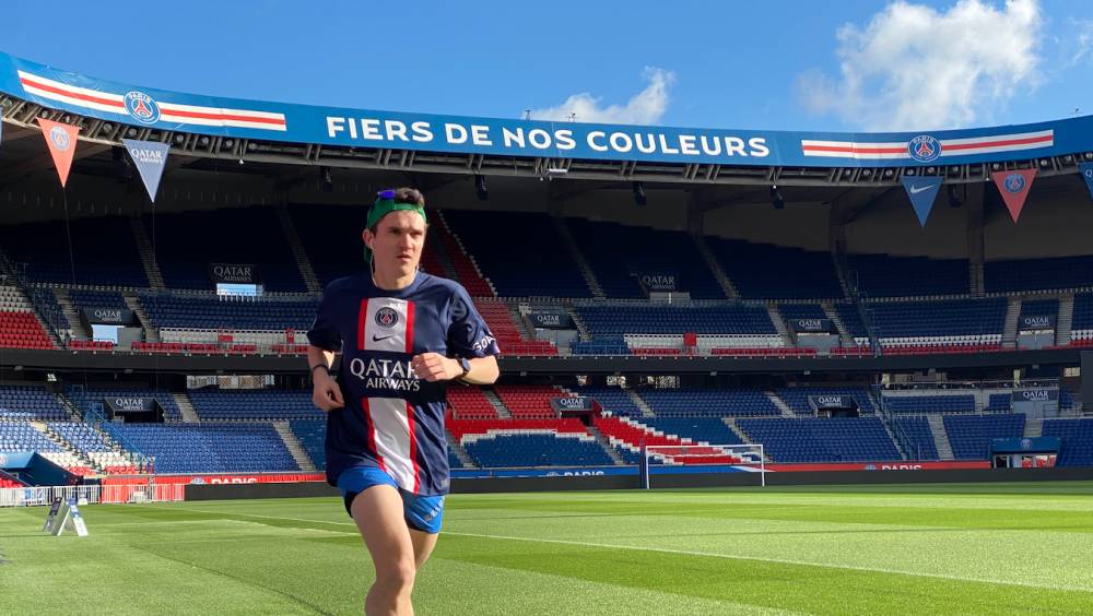 100 kilometres dans le parc des princes par casquette verte