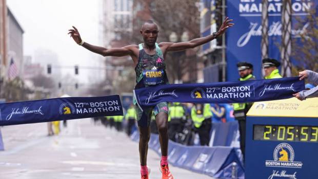 marathon de boston kipchoge battu